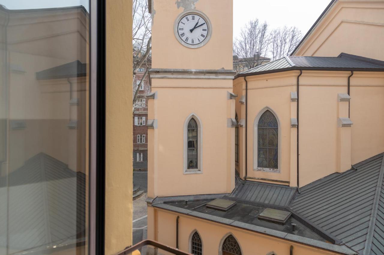 Suite Foscolo, In Piazza A Triest Exterior foto